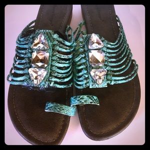 Bare Traps Sandals Bling Bling turquoise color 💃